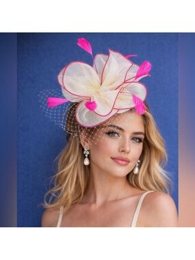 Kentucky Derby Oaks Cream and Pink Fascinator Feathers + Netting new